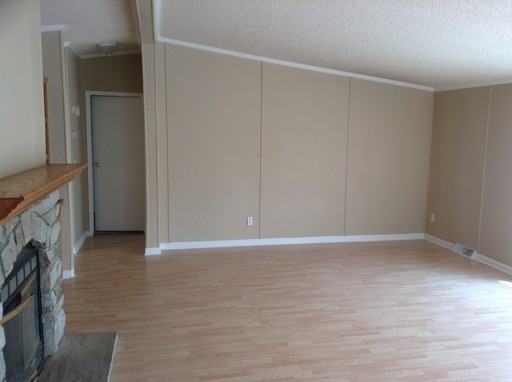 2264 Rush St - Photo 2 of 25