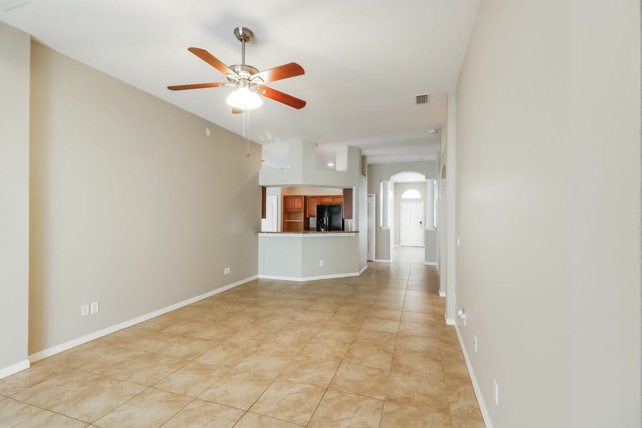 7042 Moss Ledge Run - Photo 3 of 23