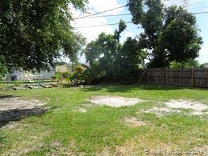 6321 SW 20th St - Photo 2 of 10