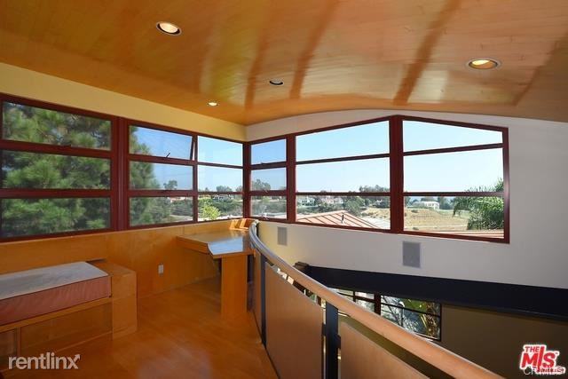 15267 Friends St - Photo 3 of 6