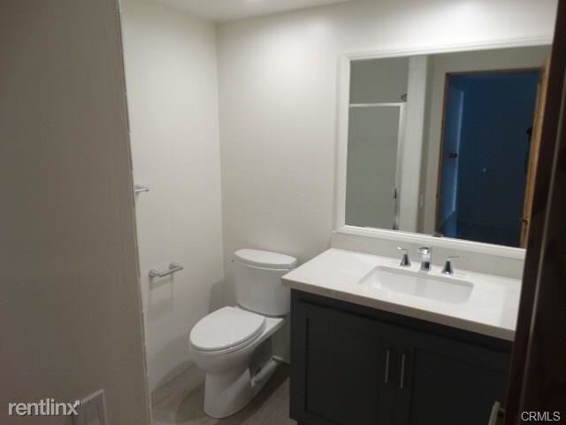 3616 The Strand - Photo 3 of 10