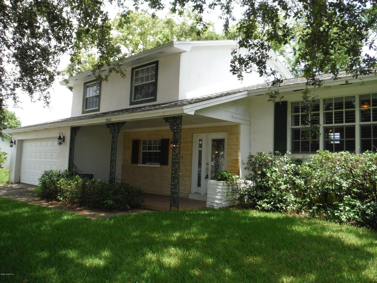 2645 Driftwood Dr - Photo 3 of 31