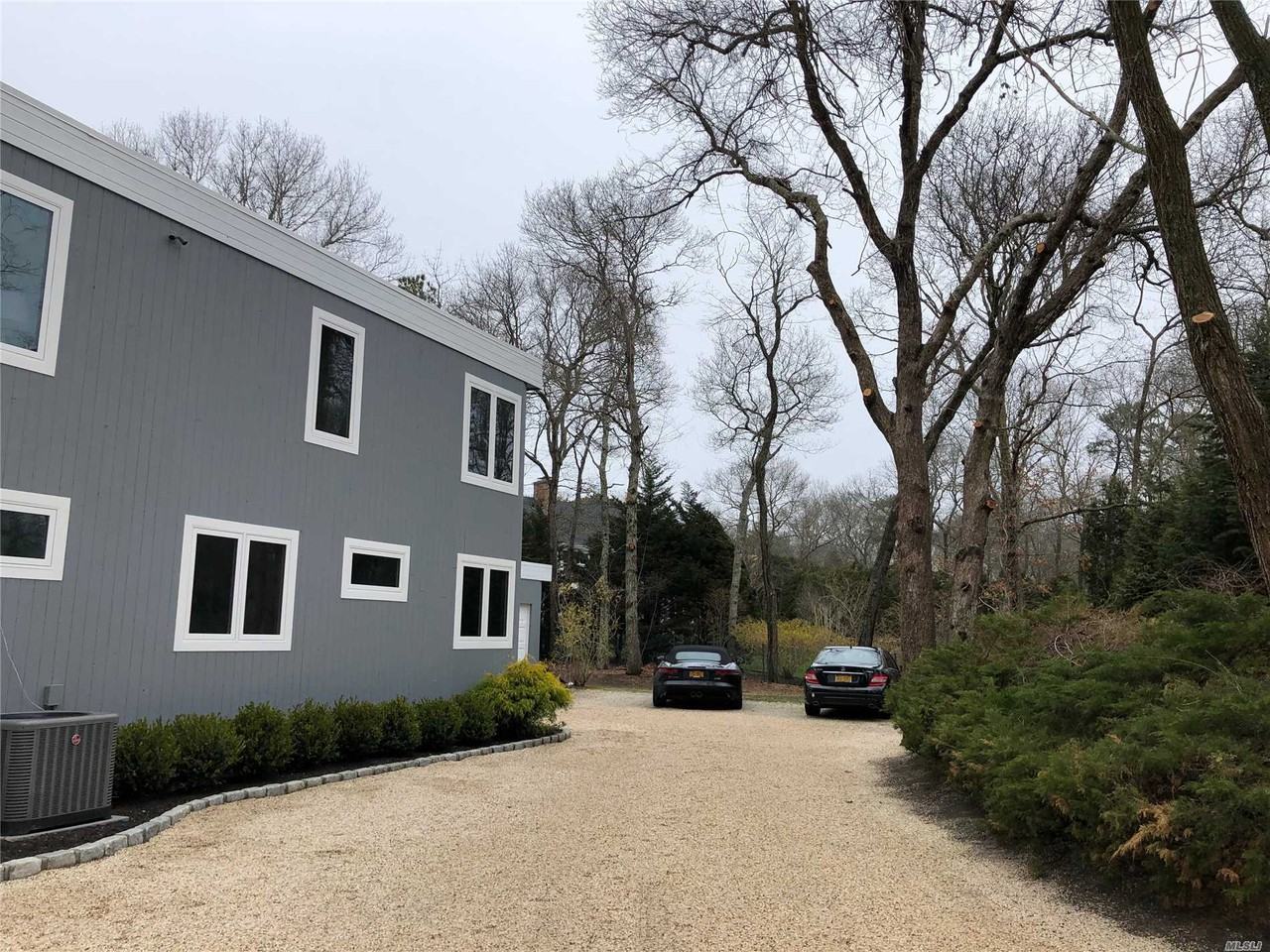 14 Woodland Ln. - Photo 2 of 9