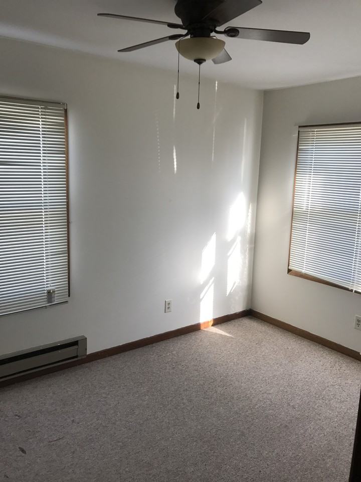 910 West 23rd Street #1 - Photo 3 of 8