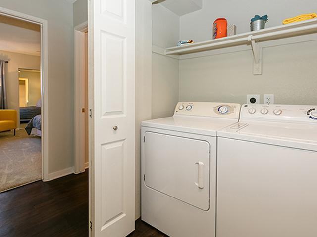 4982 S Ulster St - Photo 6 of 39