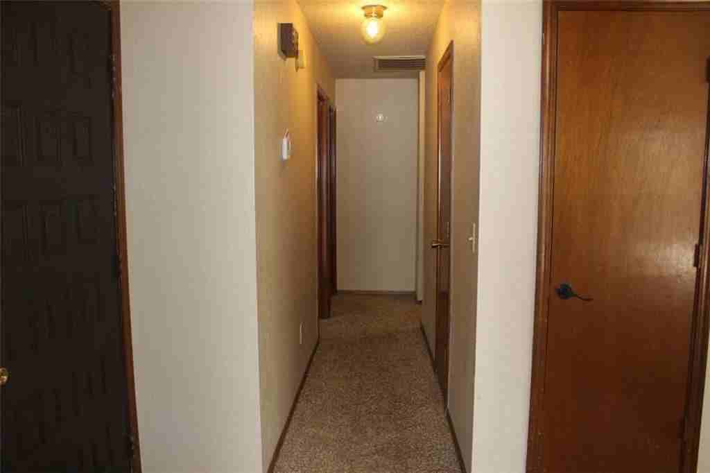 2100 Pebble Creek Blvd - Photo 4 of 15