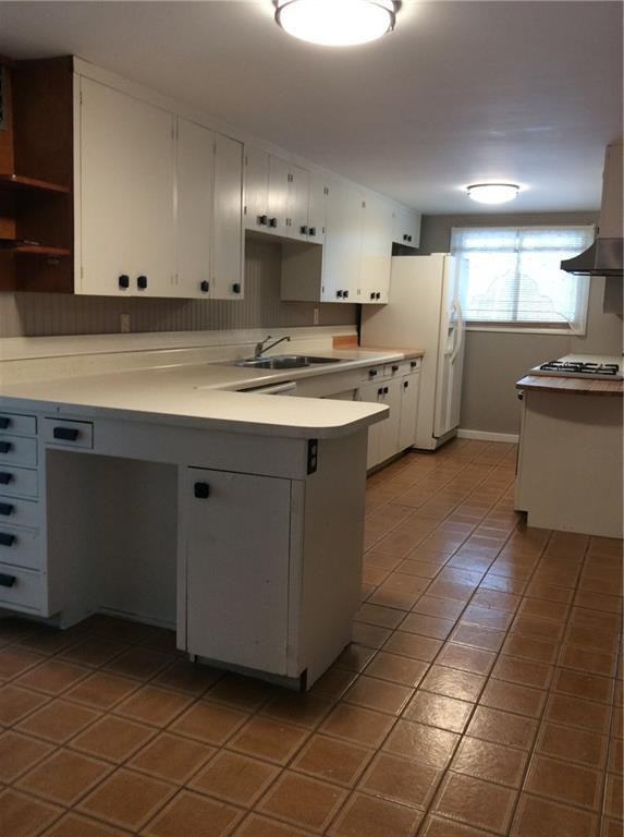 9763 Union St - Photo 2 of 7