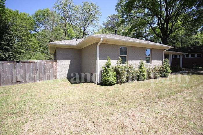 4830 Park Ave - Photo 2 of 29