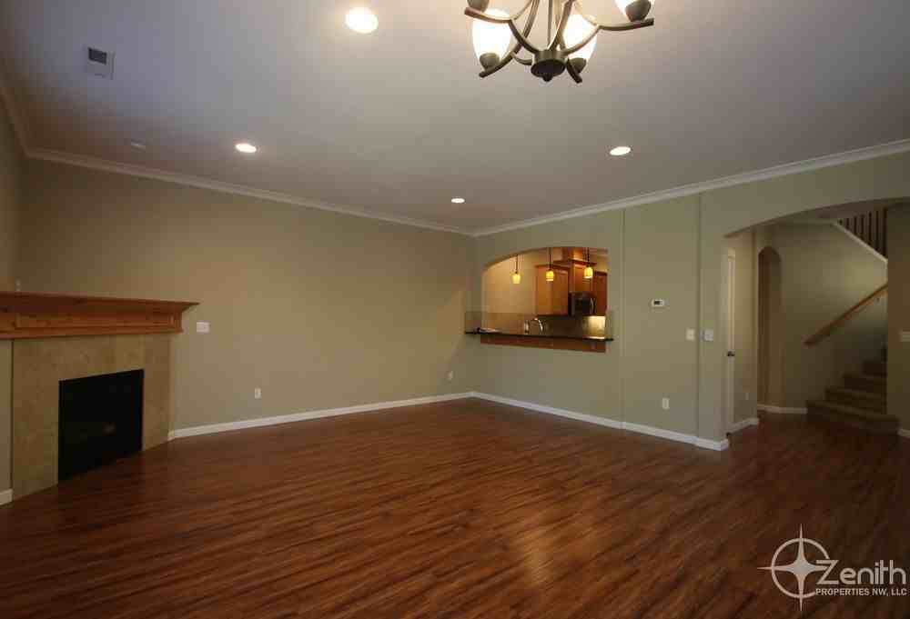 3620 Nw 122nd St - Photo 3 of 16