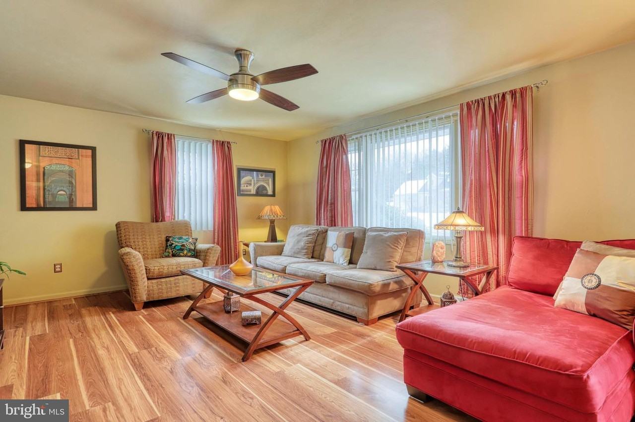 3535 Kingston Rd - Photo 2 of 5