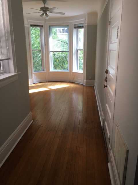 10-12 W. Chestnut - Photo 3 of 5