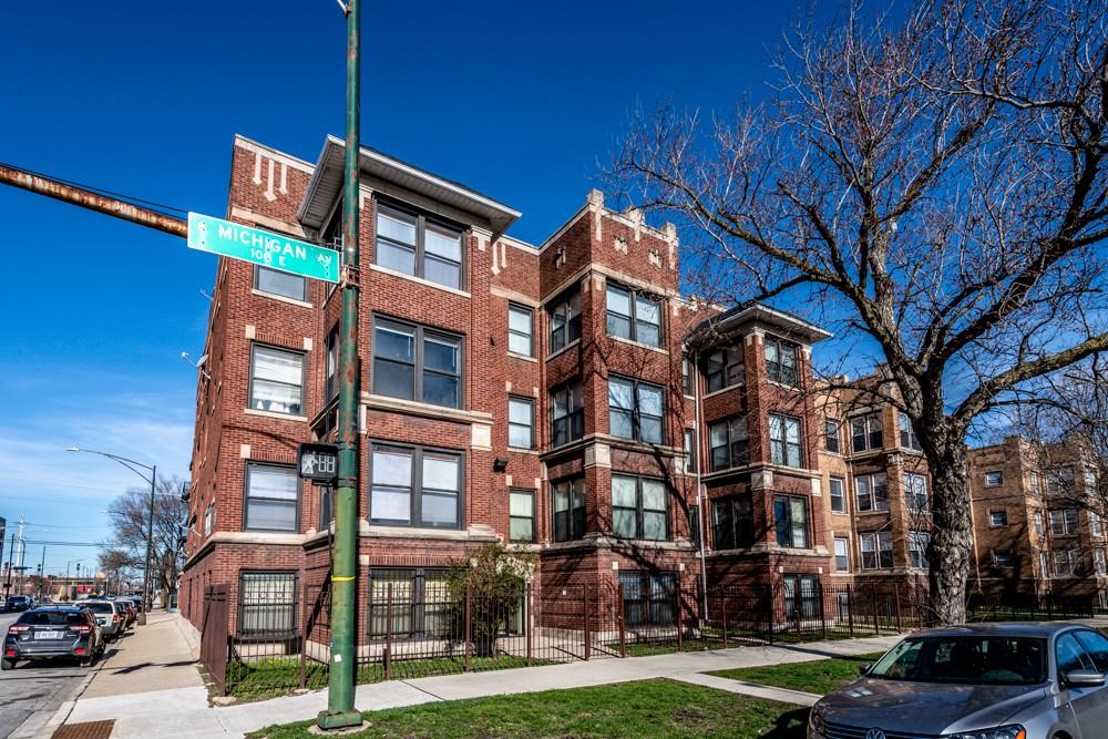 5854 S Michigan Ave Apartments for Rent in Washington Park  