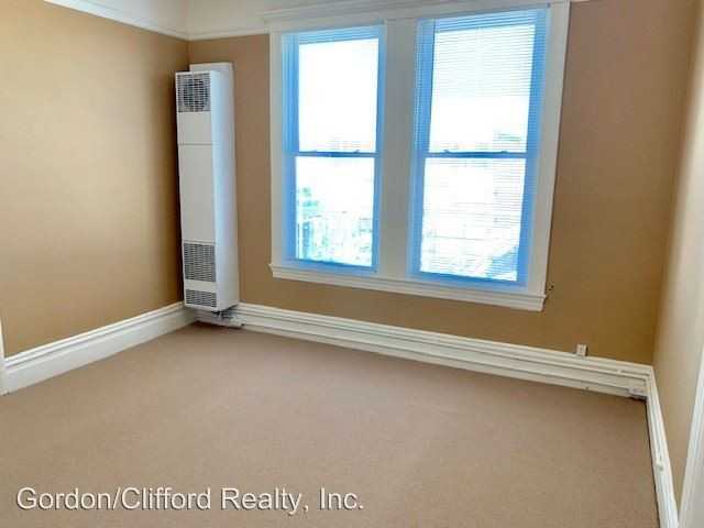 409 LAGUNA STREET - Photo 3 of 11