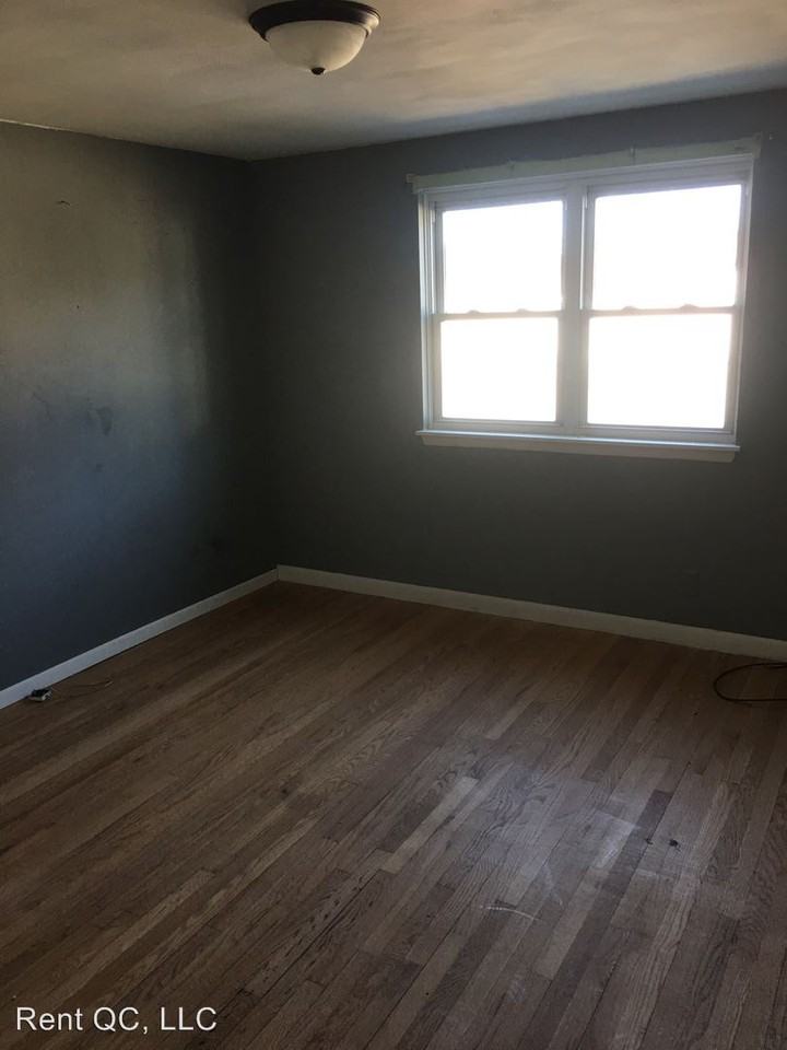 1630 25th Ave - Photo 2 of 7