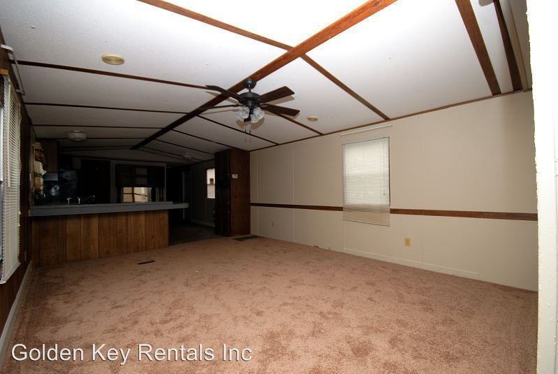 510 S Goldsboro St - Photo 3 of 11