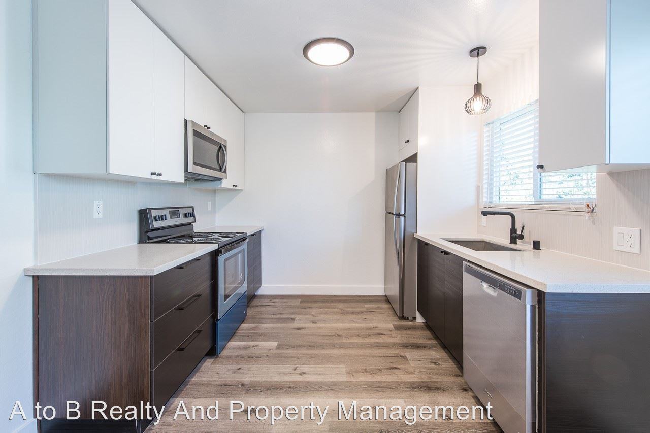 128 E Reed Street - Photo 2 of 12