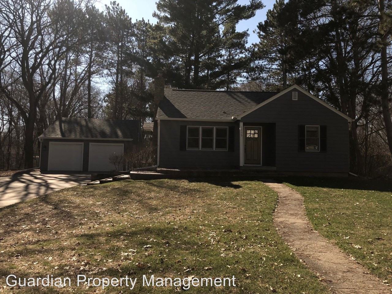 1355 Griffin Ave - Photo 2 of 16