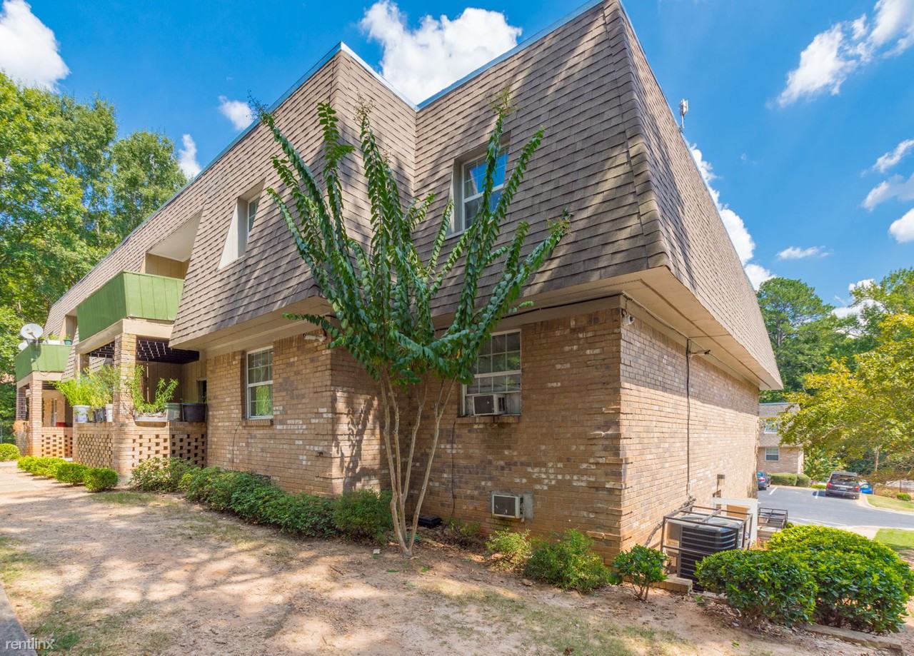 The Pines at Lawrenceville Apartments 2501 Lawrenceville Hwy, Decatur