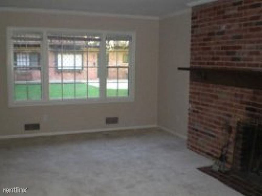 700 Ward Pky - Photo 3 of 14