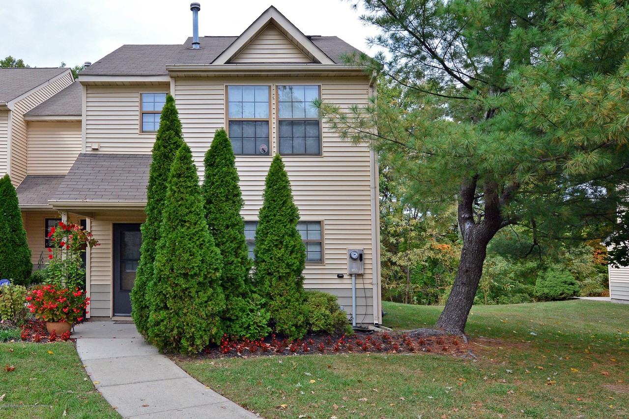 507 Begonia Ct - Photo 2 of 22