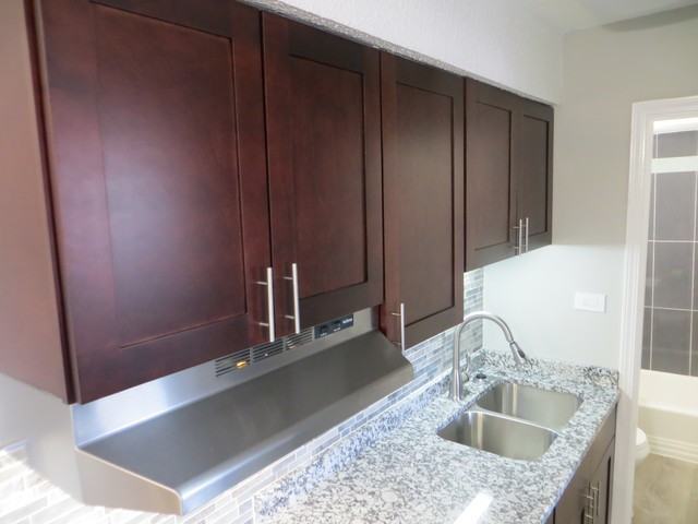 9504 Glenlake St #313 - Photo 3 of 19