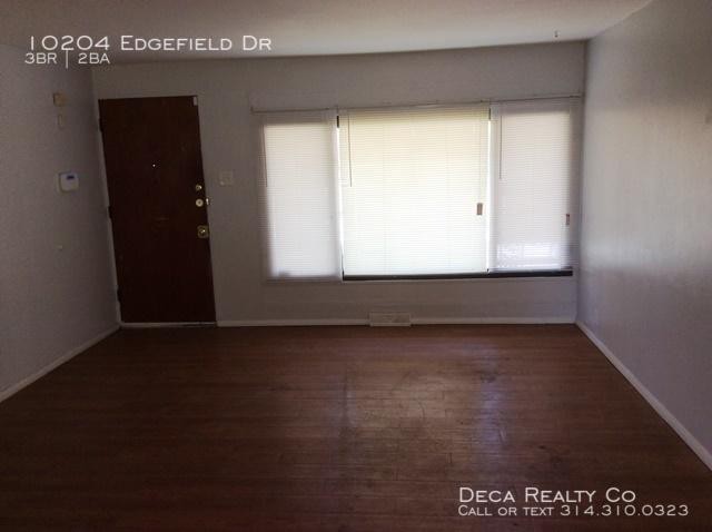 10204 Edgefield Dr - Photo 2 of 10