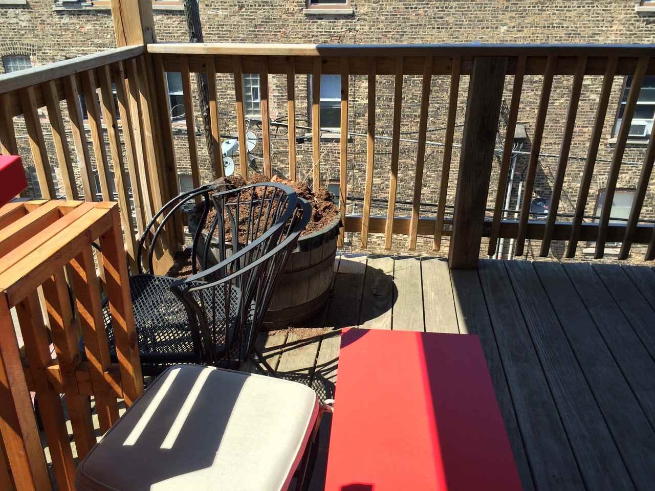 830 W Newport Ave - Photo 2 of 11