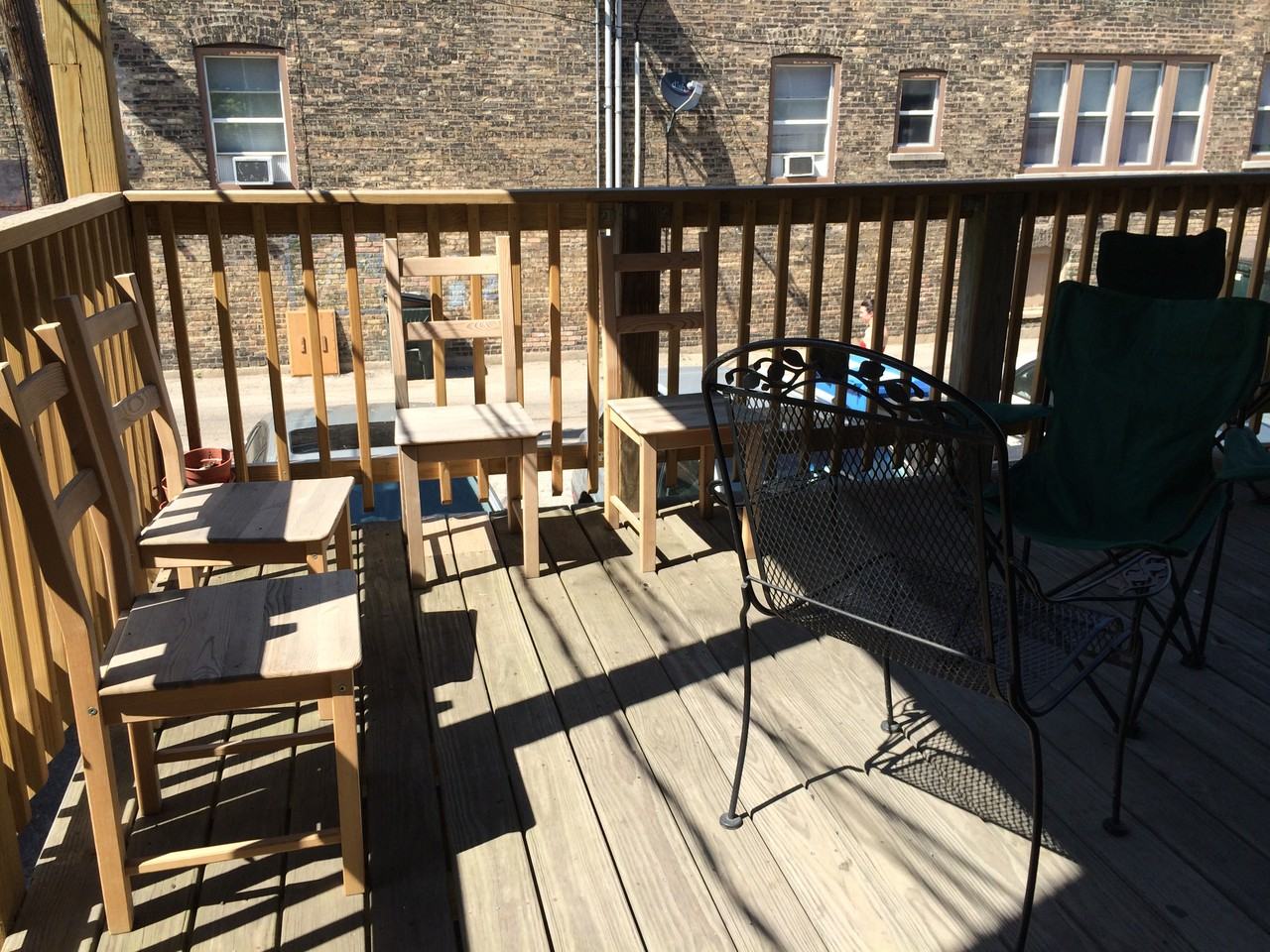 830 W Newport Ave - Photo 3 of 11