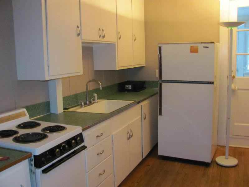 8 Chestunt St. 2 - Photo 2 of 18