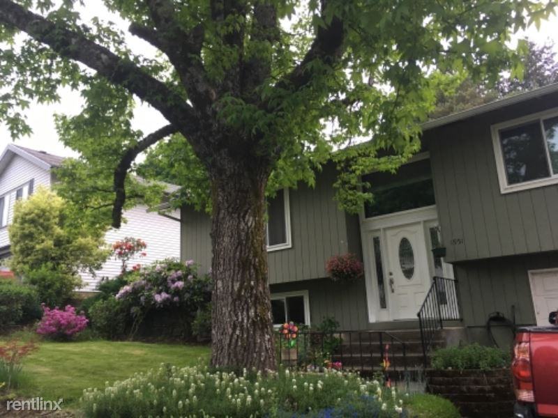 1951 SW Lillyben Ave - Photo 2 of 19