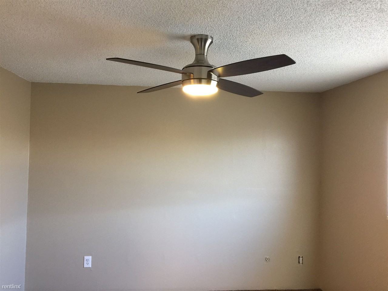 19701 E 17th Pl - Photo 3 of 26