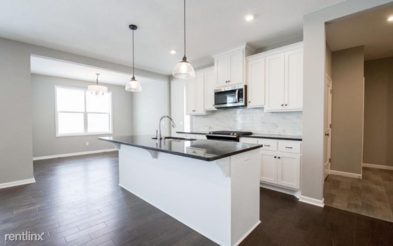 2381 Labeaux Ave NE - Photo 2 of 8