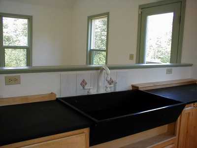 327 Quarry Rd - Photo 2 of 5