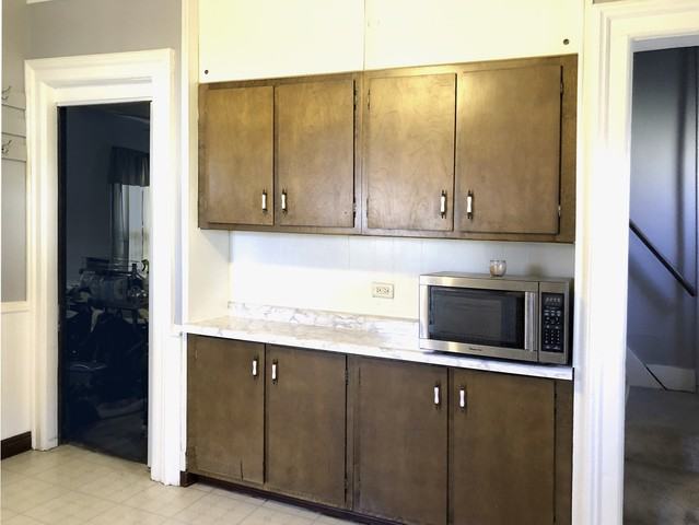 555 S State St - Photo 3 of 15