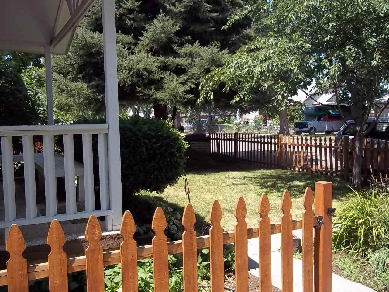 5015 Fairmont St - Photo 2 of 18