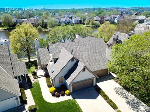 5209 W 122nd St - Photo 3 of 46