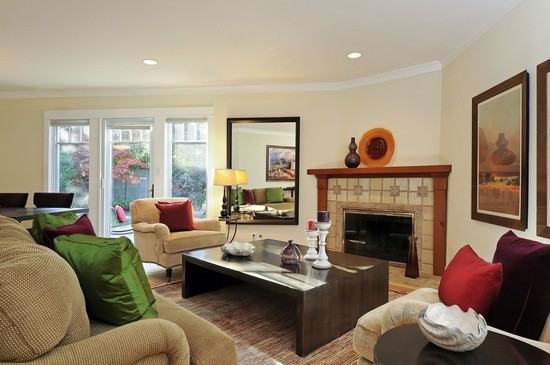 1055 Sladky Ave - Photo 3 of 12