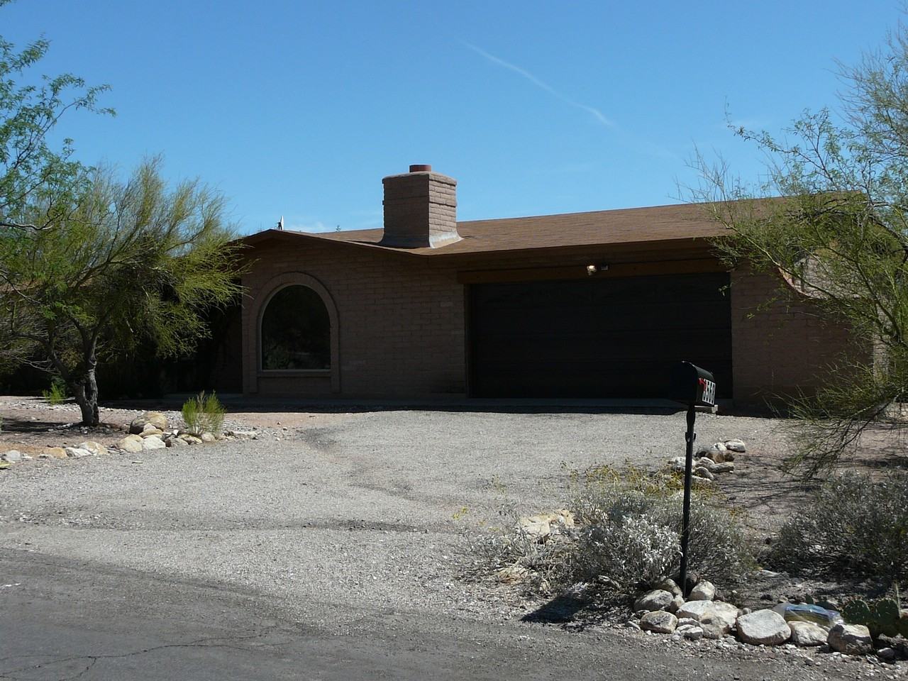 3568 E Lizard Rock Pl - Photo 2 of 21