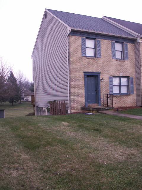 2608 Northfield Dr - Photo 2 of 10