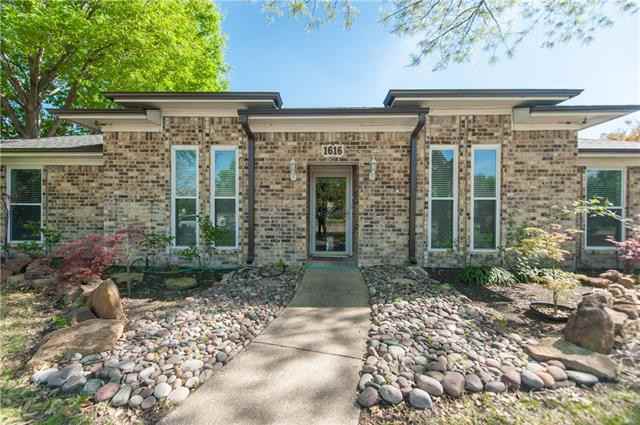 1616 Auburn Dr - Photo 2 of 34