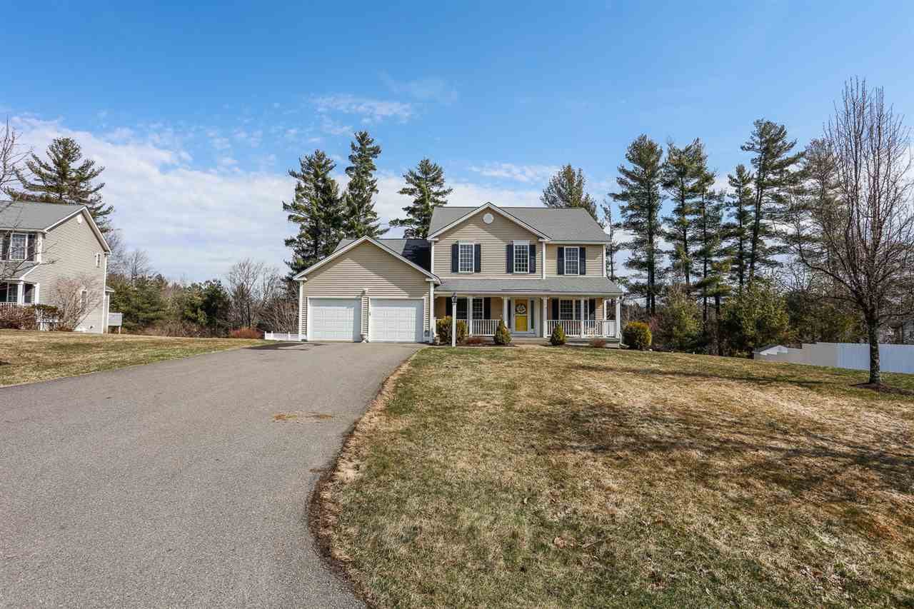 37 Winding Rd - Photo 3 of 31
