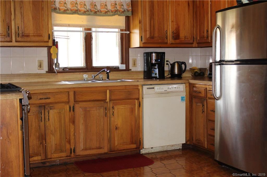 139 Lefoll Blvd - Photo 3 of 23