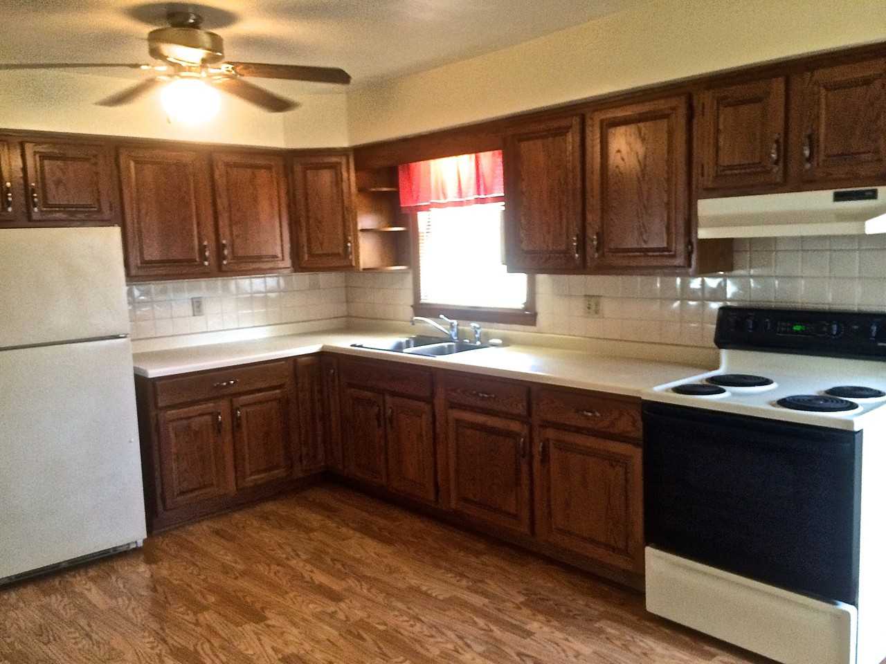 2664 S 52nd St - Photo 3 of 11