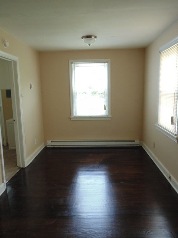 1807 Boston Ave - Photo 3 of 9