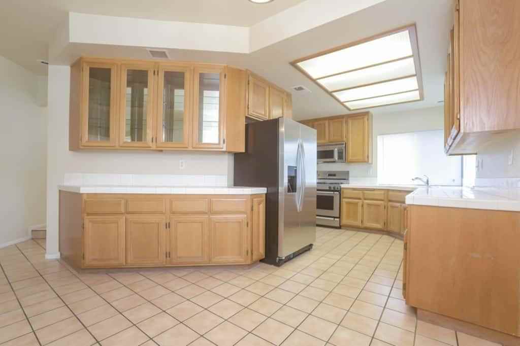 36517 Mustang Ln - Photo 3 of 13