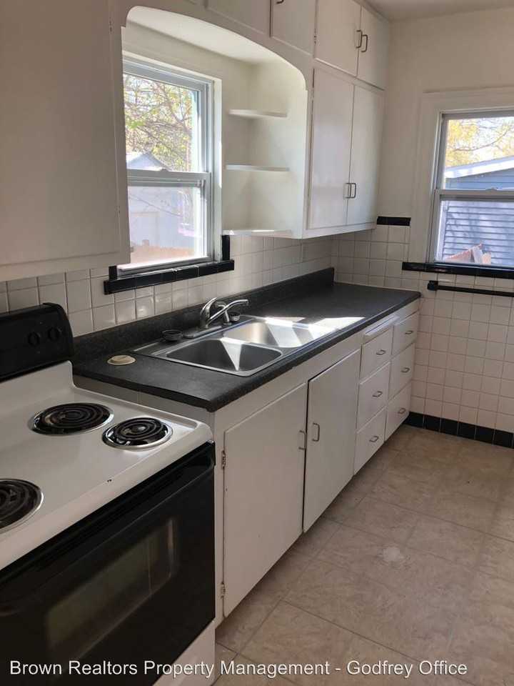 444 Tipton Ave - Photo 2 of 11