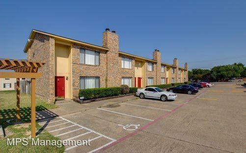 514 E Beltline Rd - Photo 2 of 30