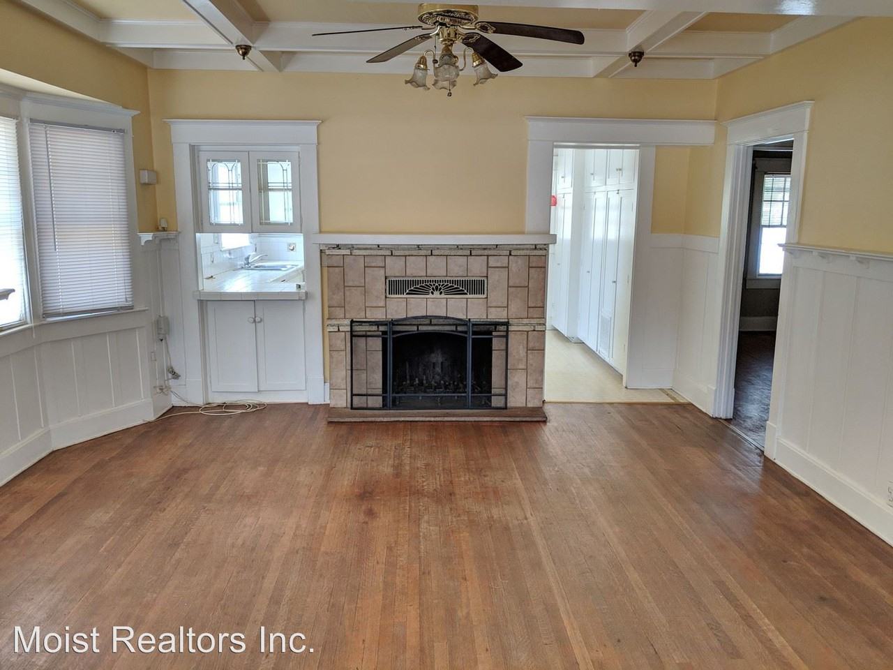 711 Magnolia Ave - Photo 3 of 10