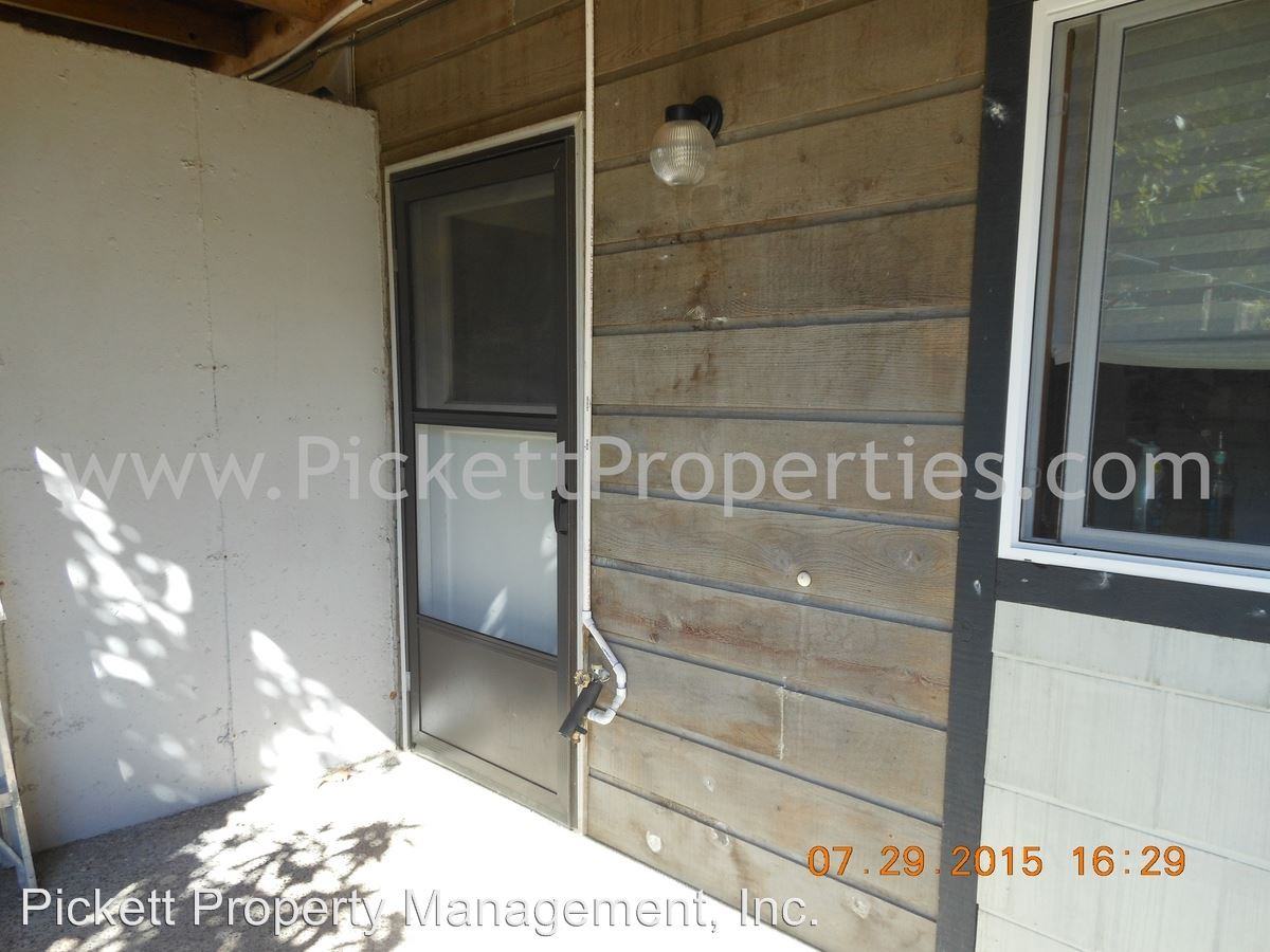 12880 Lake Shore Dr NW #B - Photo 3 of 9