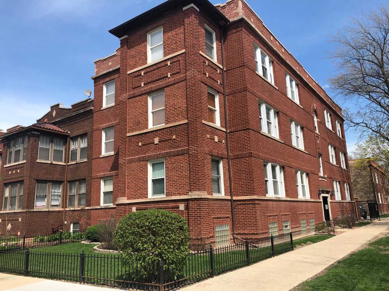 3250 W Cullom Ave #2E, Chicago, IL 60618 - 2 Bedroom ...